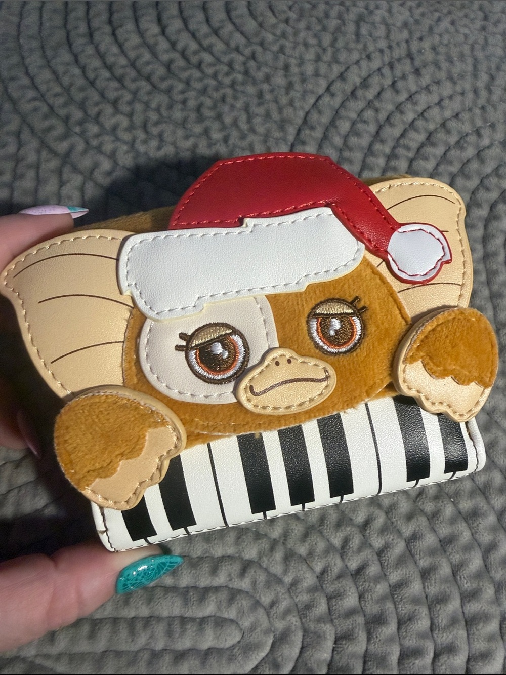 Plush Loungefly Holiday Gizmo Holiday Wallet - Red, White, Tan EUC